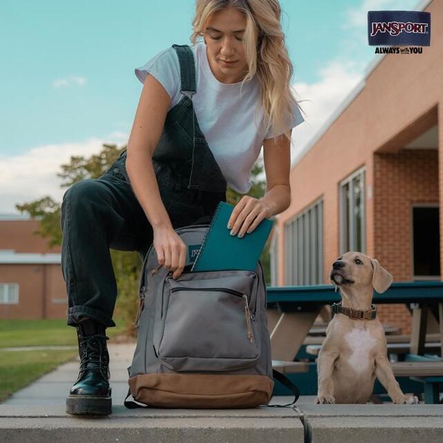 Mochilas jansport en once deals
