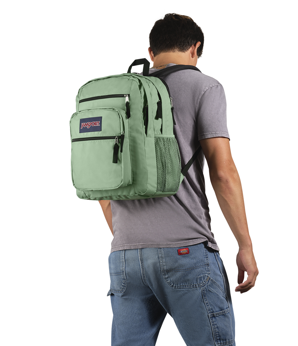 jansport_big-student_13-20-2023__picture-1864