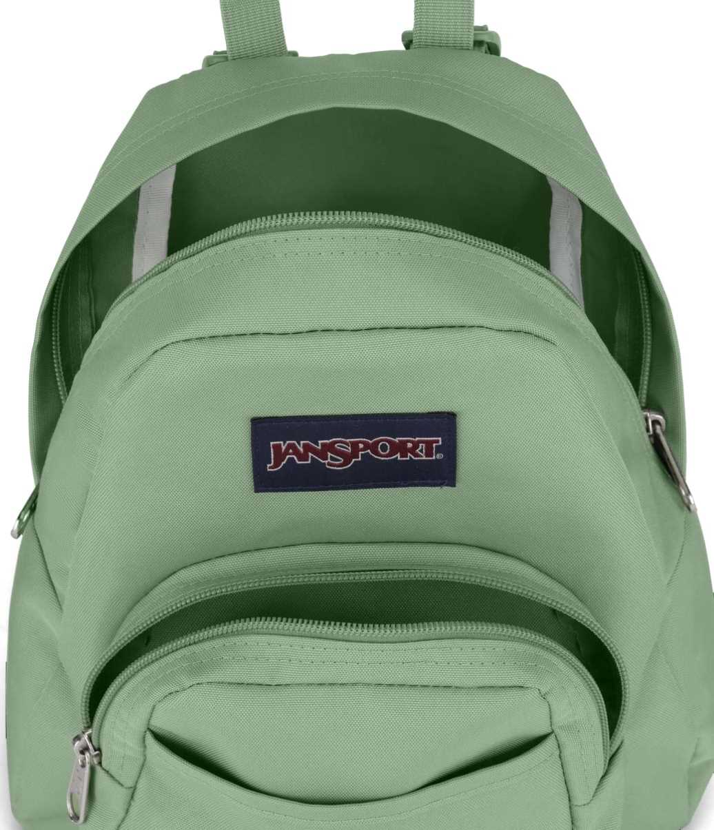 jansport_half-pint_38-27-2024__picture-2357